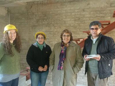 De izquierda a derecha: Cooperativistas de COVIFUSDU, A.S. Cristina Fynn (Presidenta ANV) y Artemio Bentos (Regional ANV Trabajo Social).