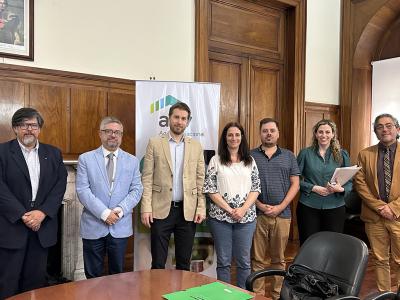 Autoridades de ANV y de Aldeas Infantiles