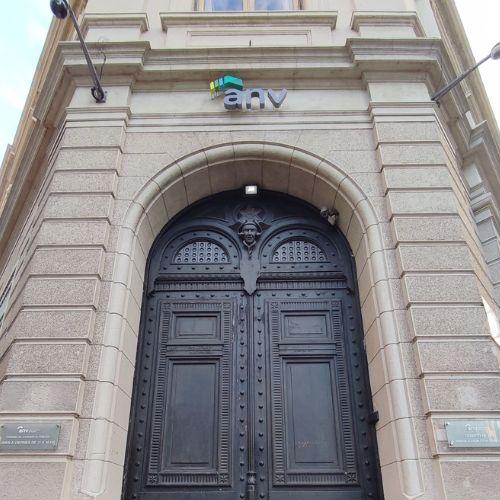 Fachada de casa central