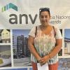 Adjudicataria recibiendo las llaves de su vivienda