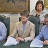 Autoridades de la ANV e Intendencia de Tacuarembó firmando convenio