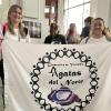Cooperativistas con bandera