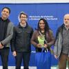 Presidente de la ANV junto a inquilina y autoridades del MVOT